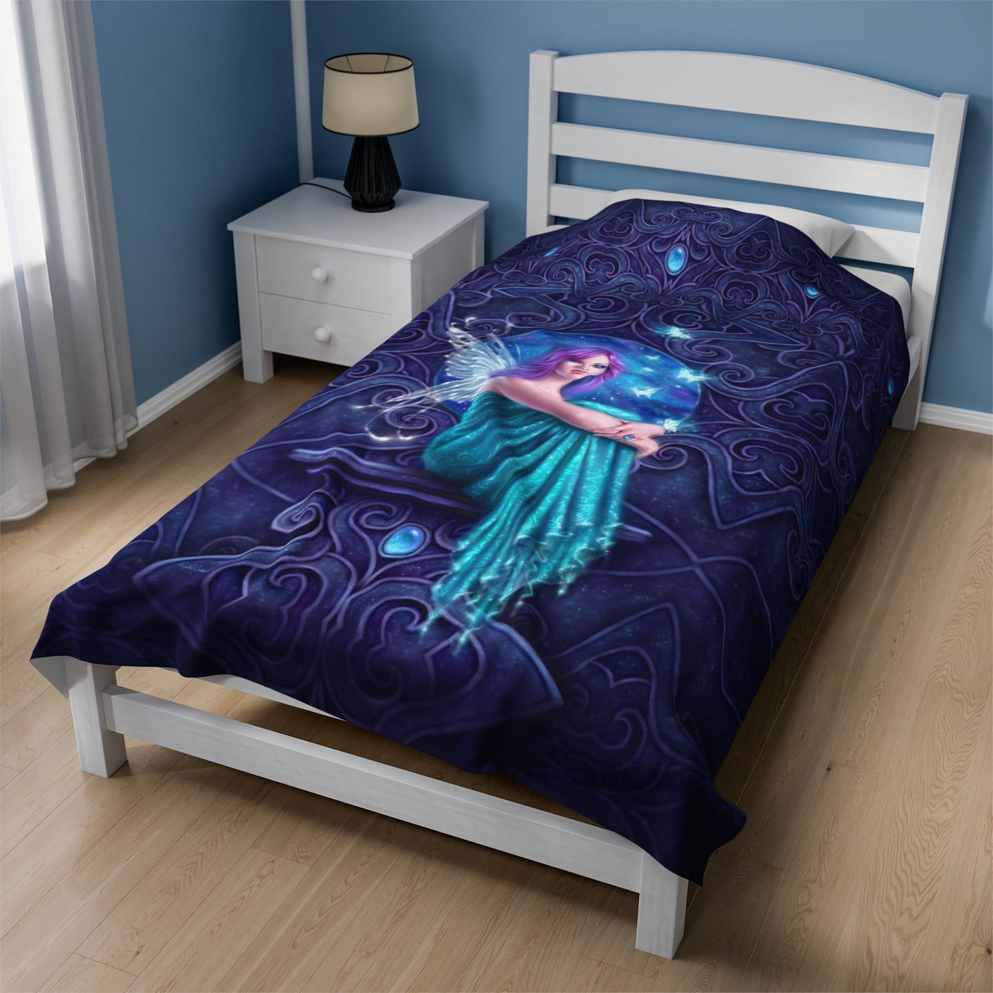 Velveteen Plush Blanket - Astraea