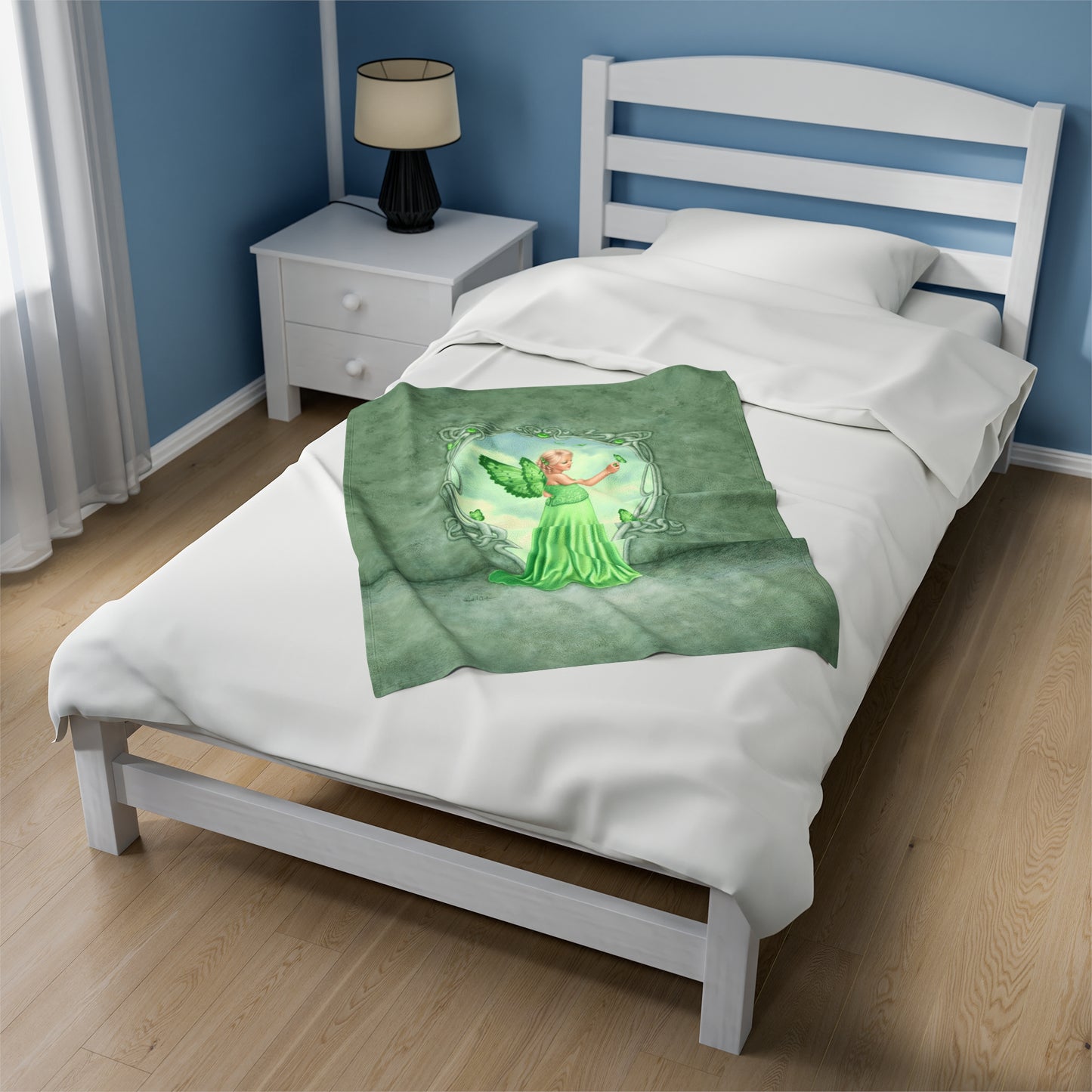 Velveteen Plush Blanket - Birthstones - Peridot