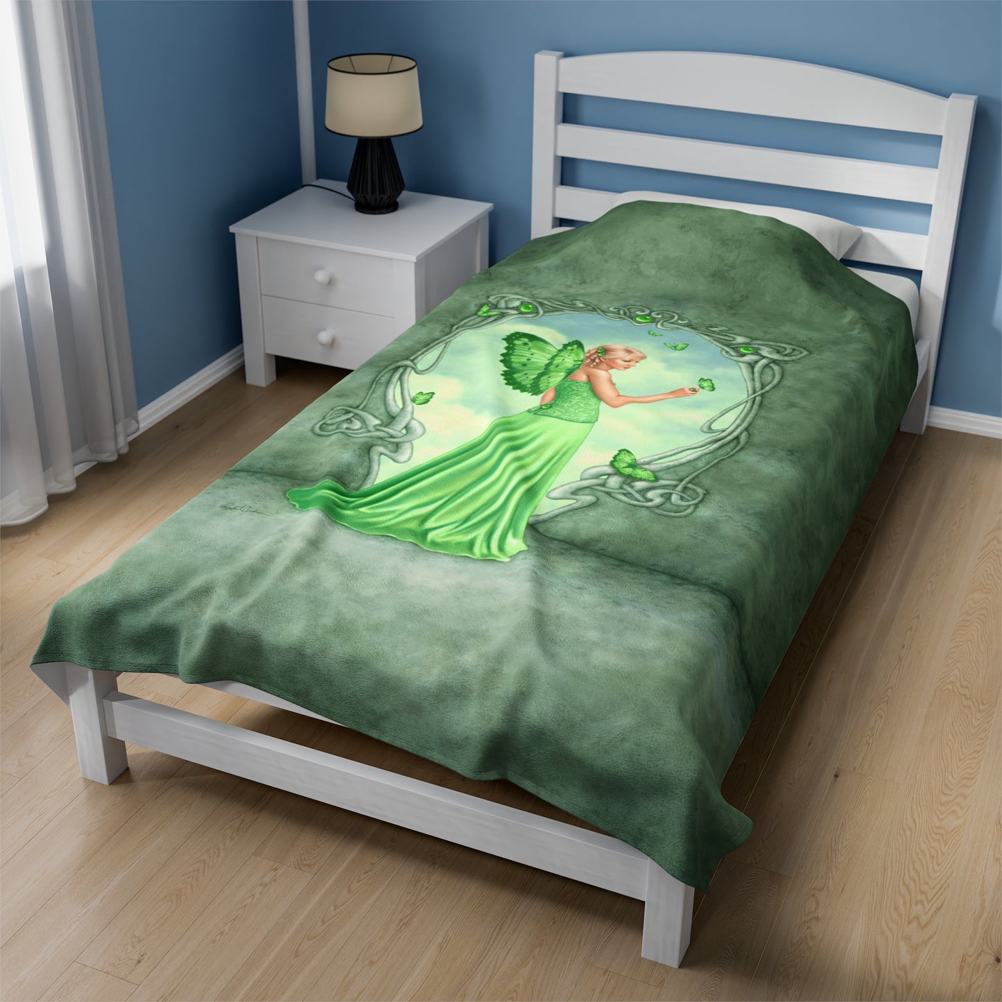 Velveteen Plush Blanket - Birthstones - Peridot